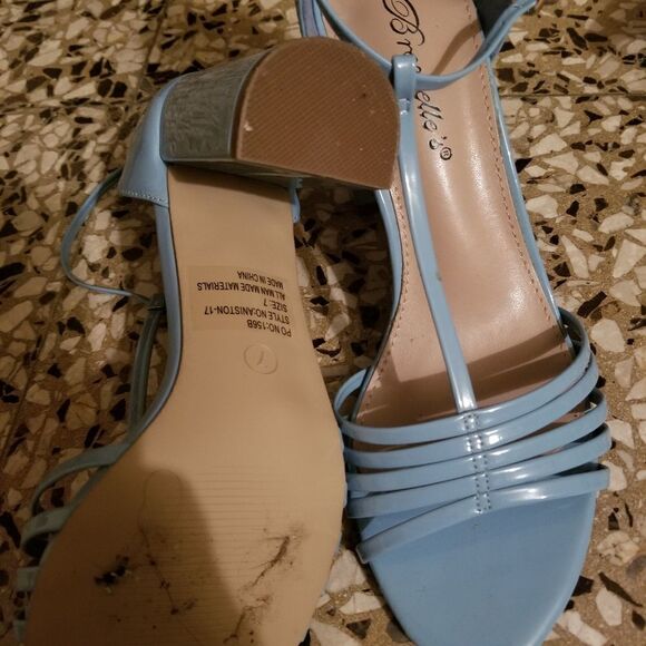 Breckelles and charles David shoe bundle - Picture 2 of 8